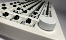 Cargar imagen en el visor de la galería, AKKO 5075S - 75% Keyboard Base